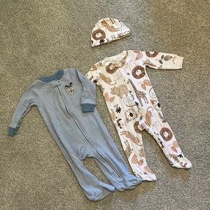 CARTER’S 9M Footies